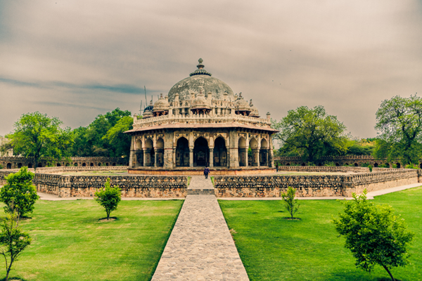 Travel brochure of Delhi